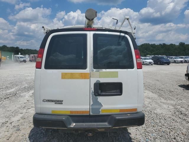 2013 Chevrolet Express G2500