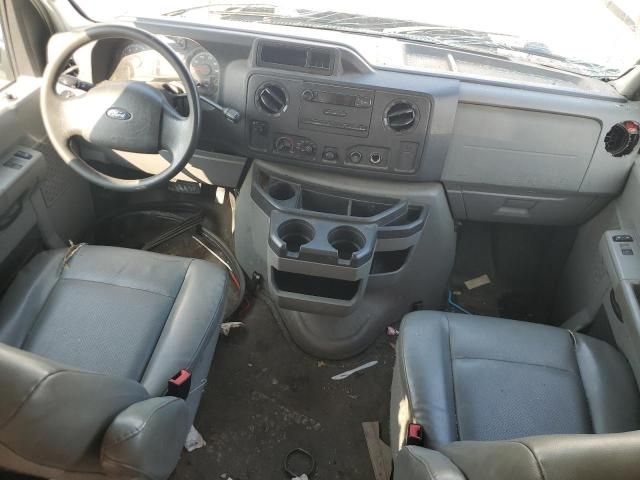 2011 Ford Econoline E250 Van