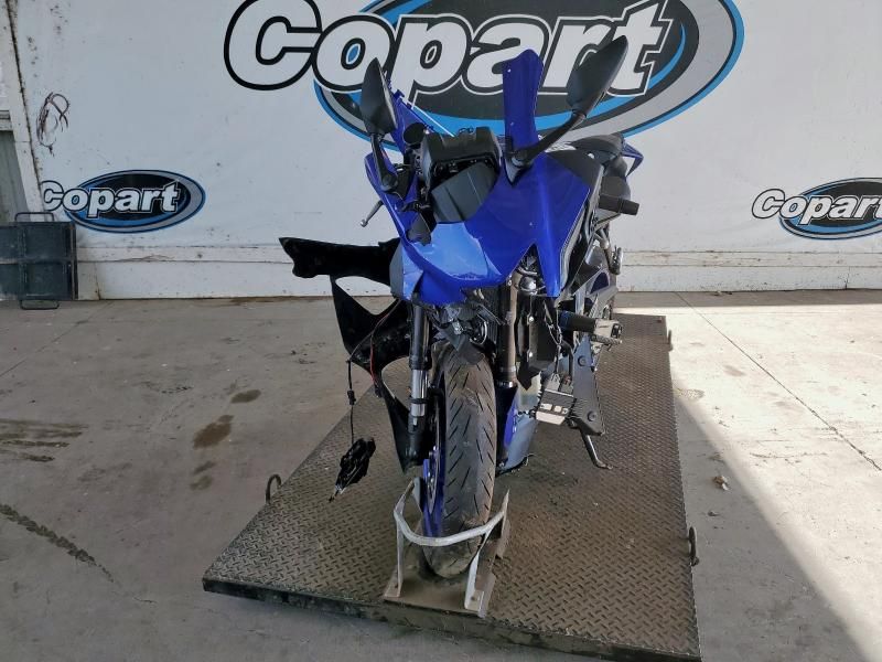 2024 Yamaha YZFR7