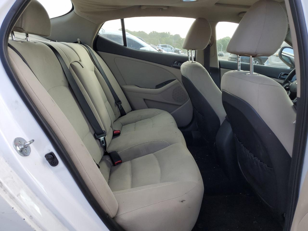 2013 KIA Optima lx