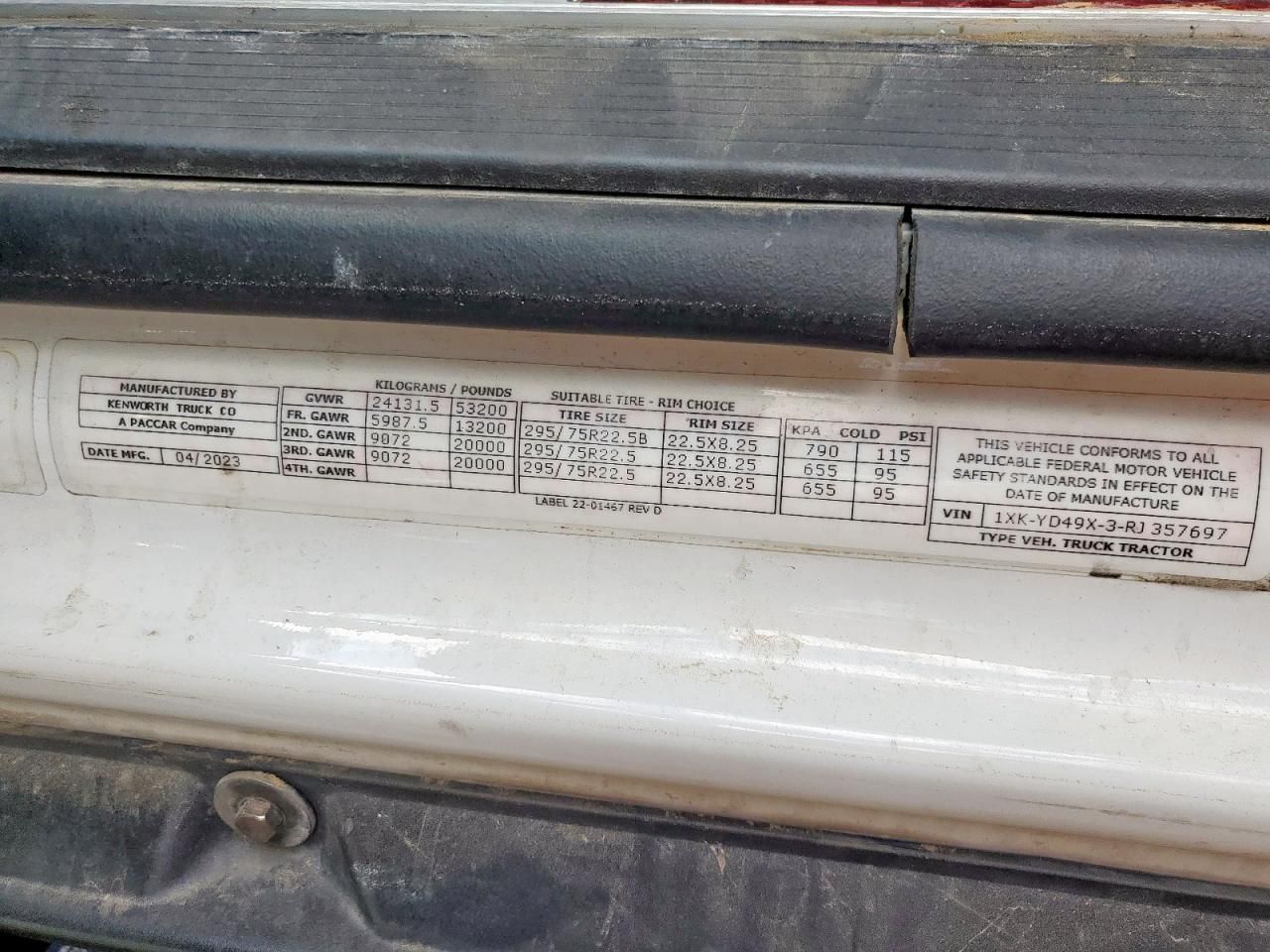 2024 Kenworth T680 Semi Truck