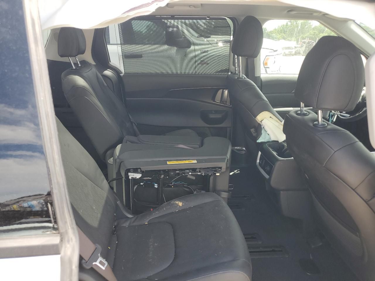 2025 KIA Carnival sx