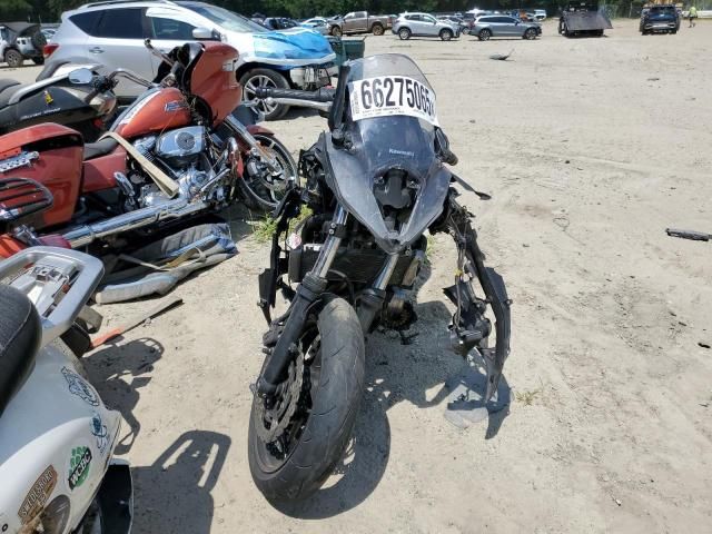 2023 Kawasaki EX650 R