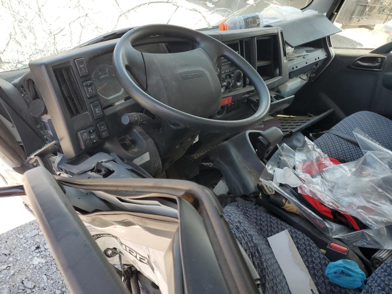 2023 Isuzu NRR
