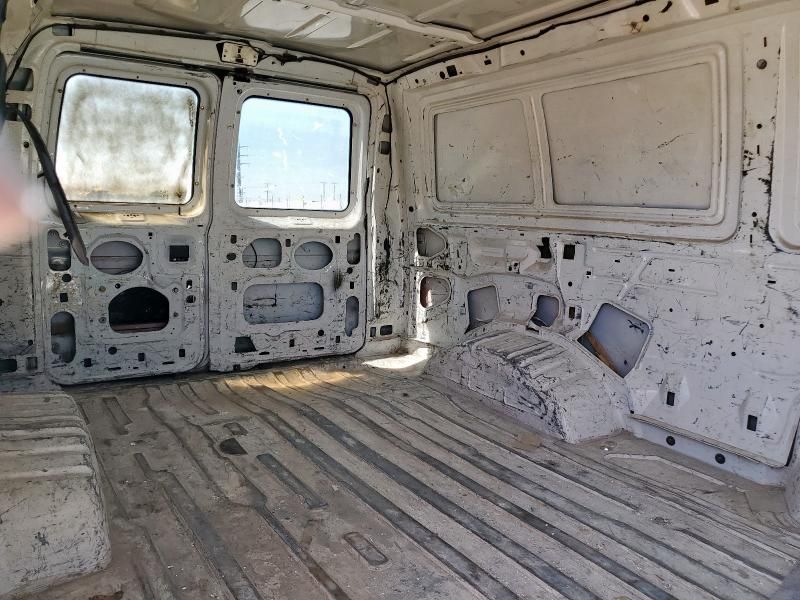 2001 Ford Econoline E250 Van