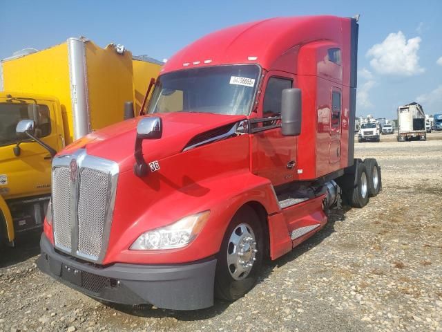 2023 Kenworth T680 Semi Truck
