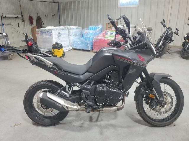 2024 Honda XL750