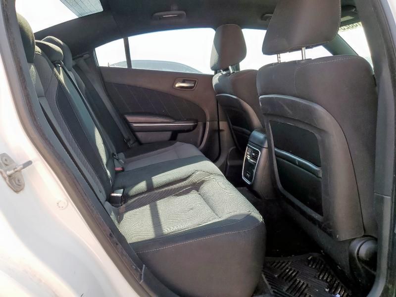 2016 Dodge Charger sxt