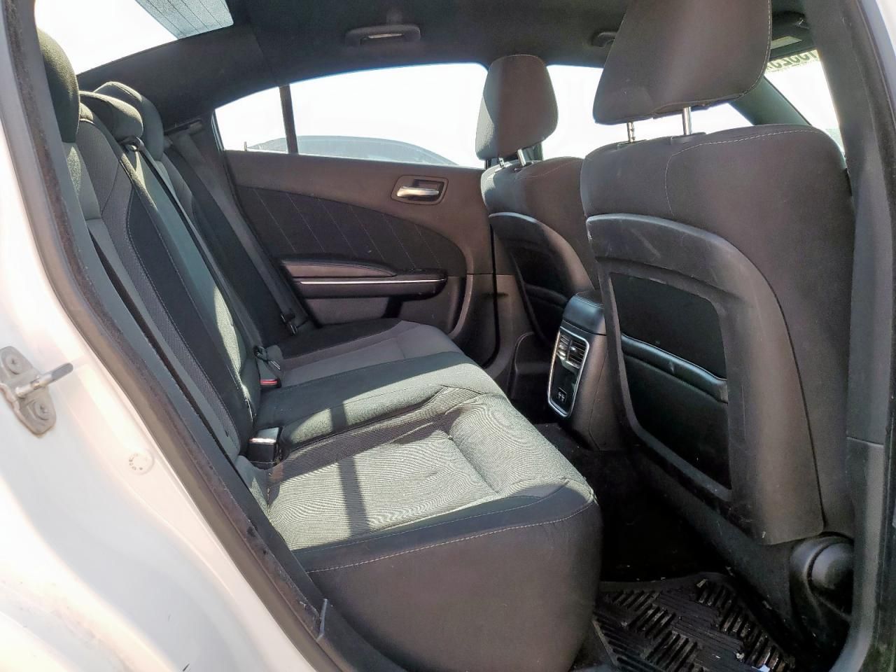 2016 Dodge Charger sxt