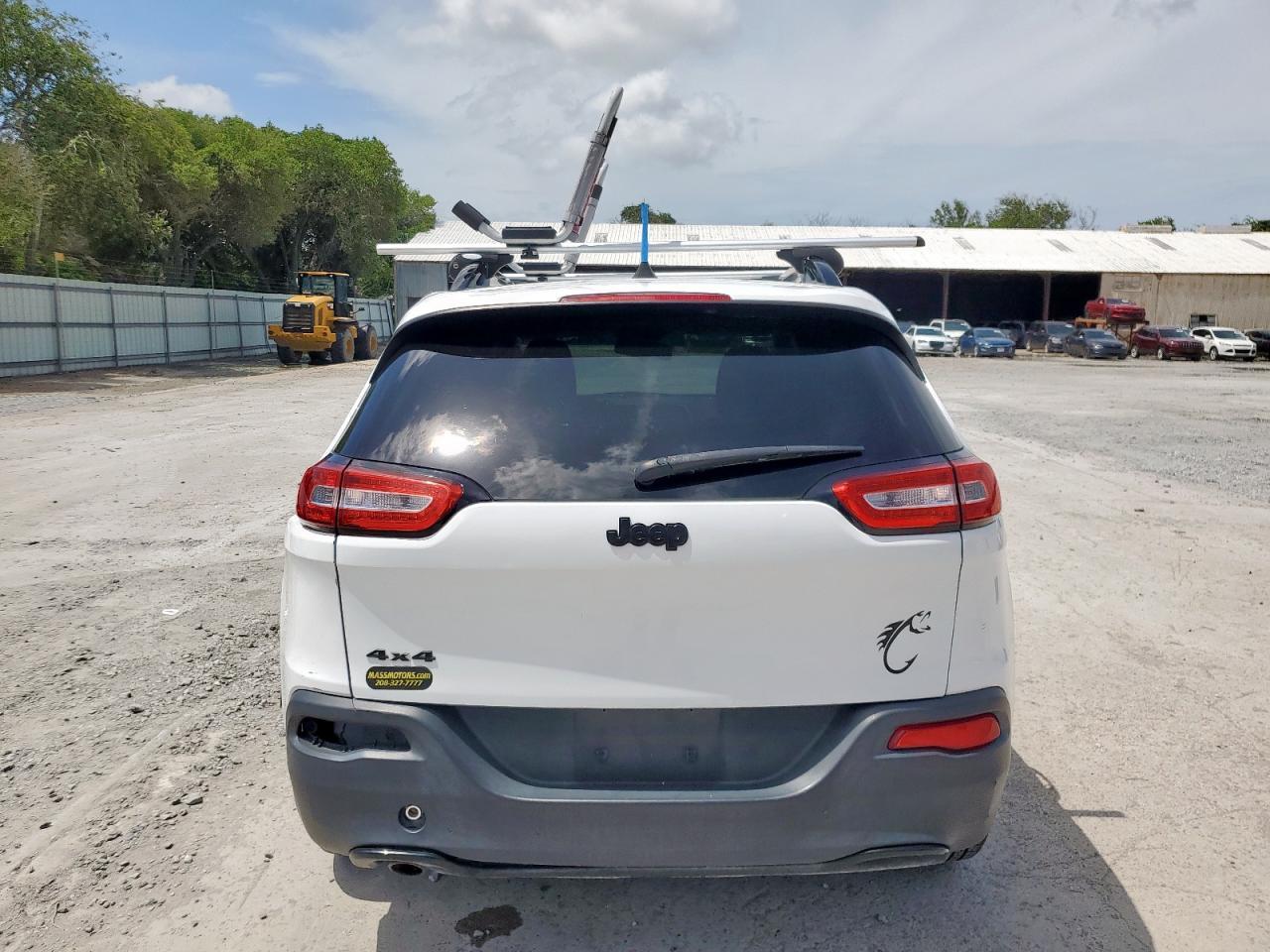 2017 Jeep Cherokee Sport