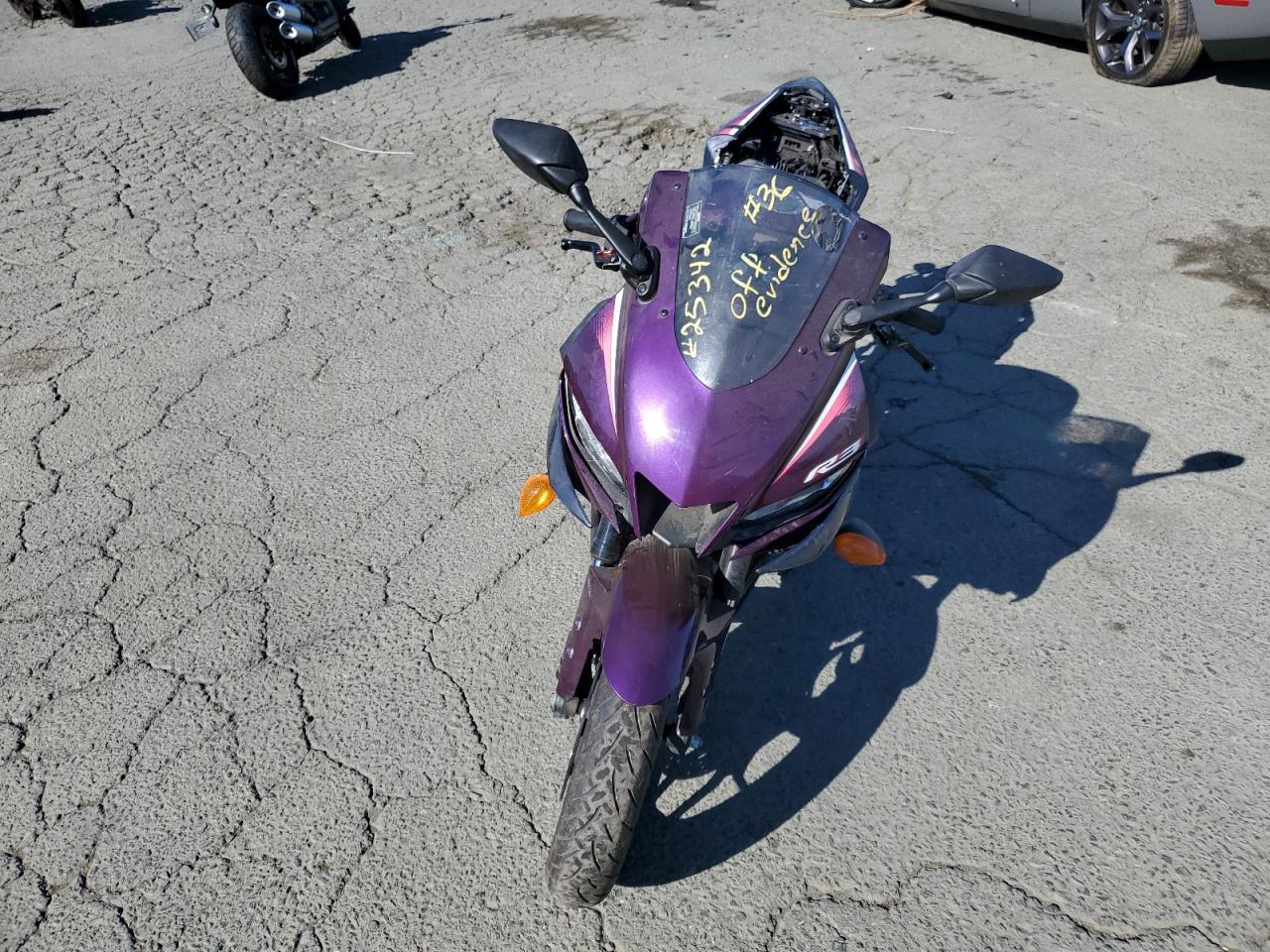 2023 Yama YZFR1