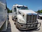 2017 Peterbilt 579 Semi Truck
