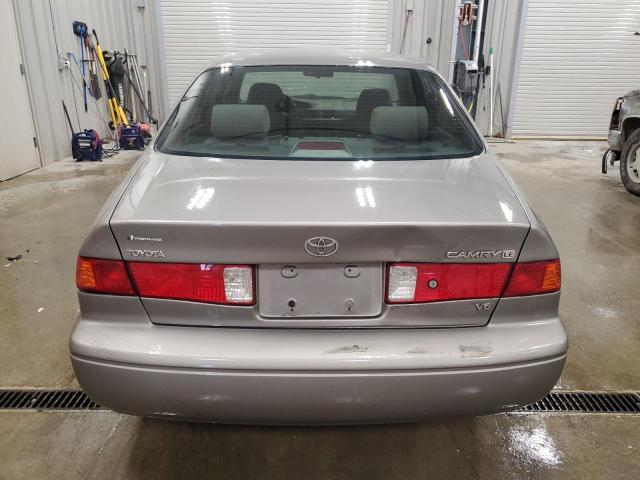 2000 Toyota Camry