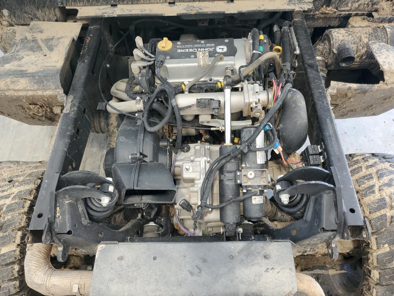 2023 John Deere XUV835M