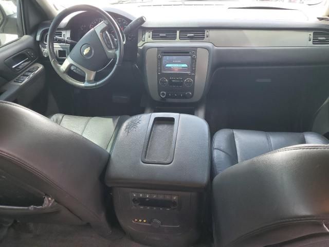 2013 Chevrolet Suburban C1500 LT