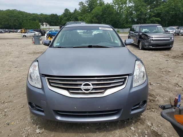 2010 Nissan Altima Base