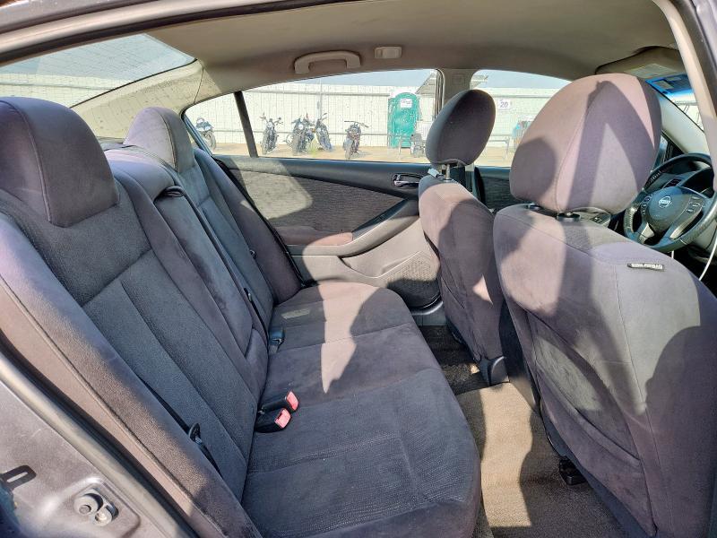 2012 Niss Altima 2.5