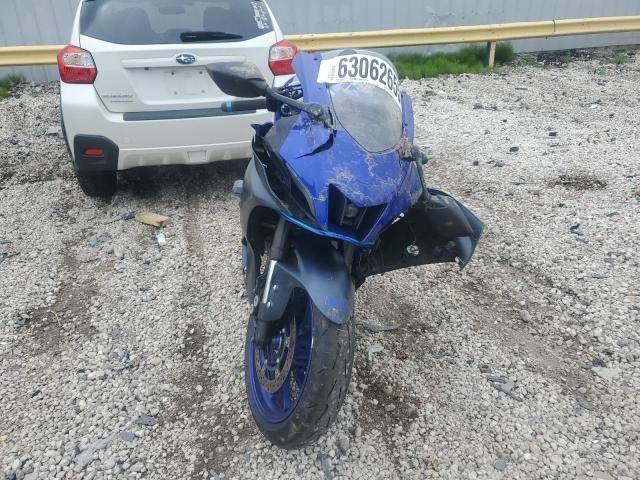 2022 Yamaha YZFR7