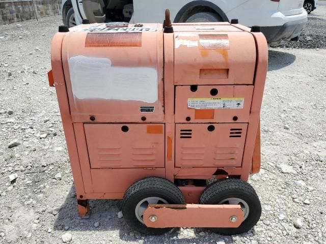 2009 Titan TG 7500D