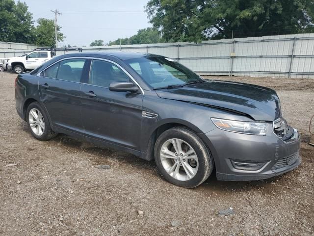 2016 Ford Taurus SEL