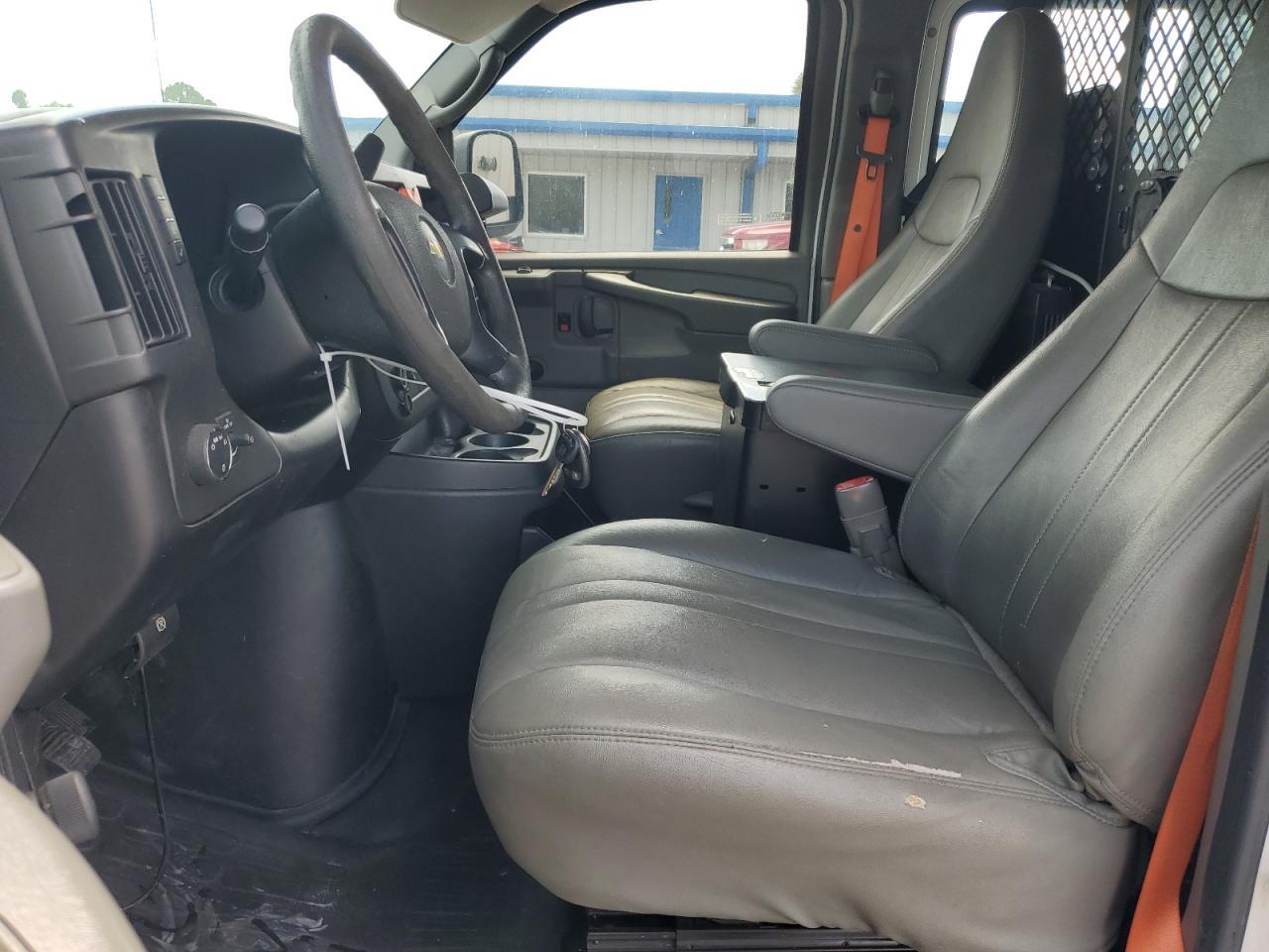 2013 Chevrolet Express G2500