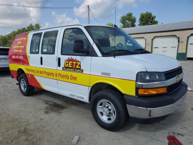 2024 Chevrolet Express G2500