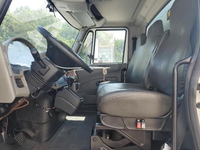 2015 International 4000 4300 LP