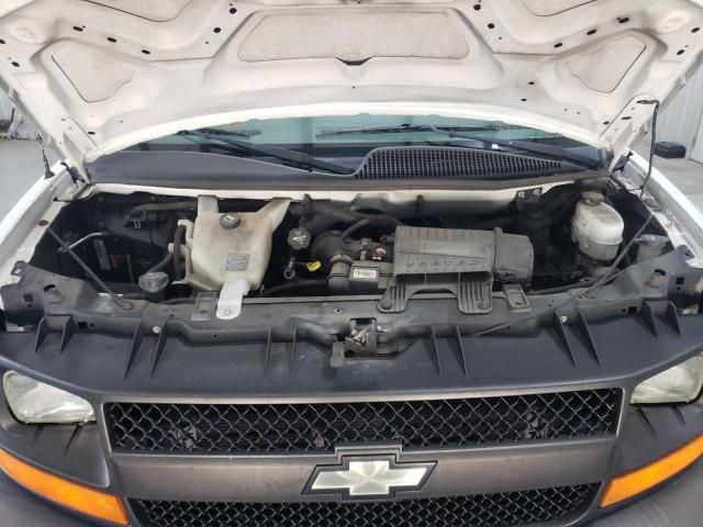 2013 Chevrolet Express G2500