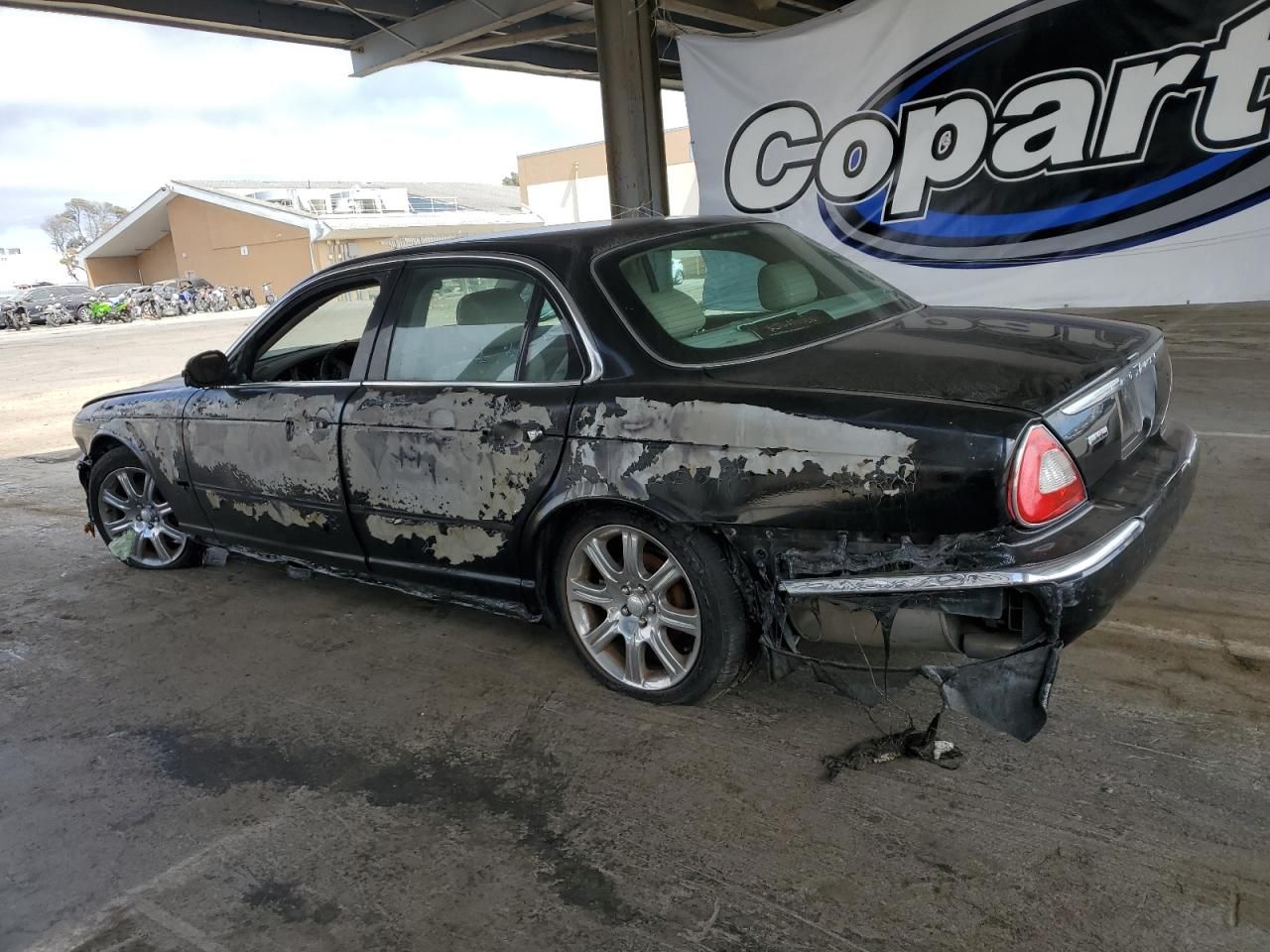 2004 Jaguar XJ8