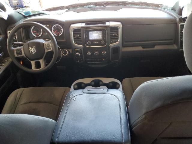 2022 Dodge Ram 1500 Classic slt