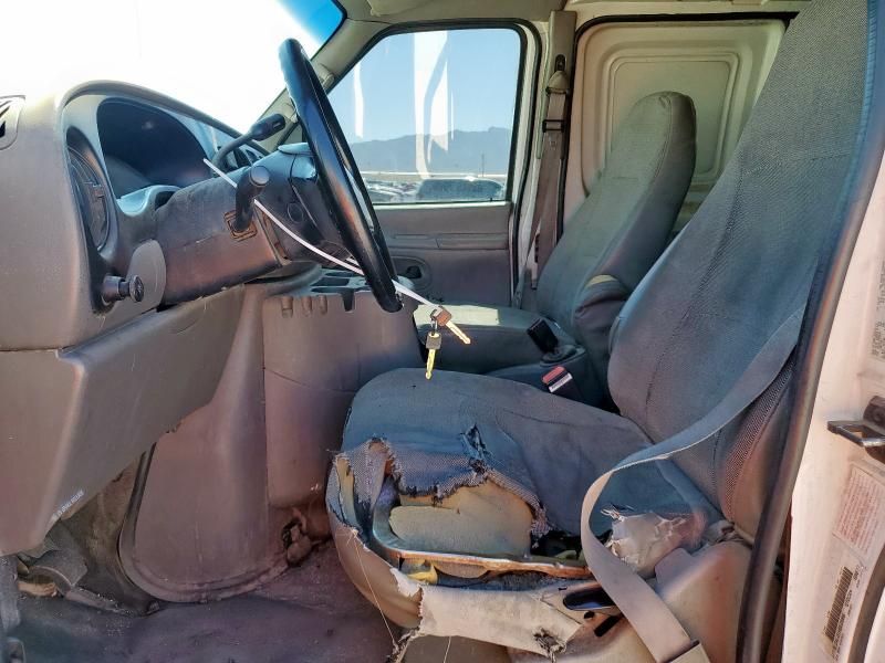 2001 Ford Econoline E250 Van