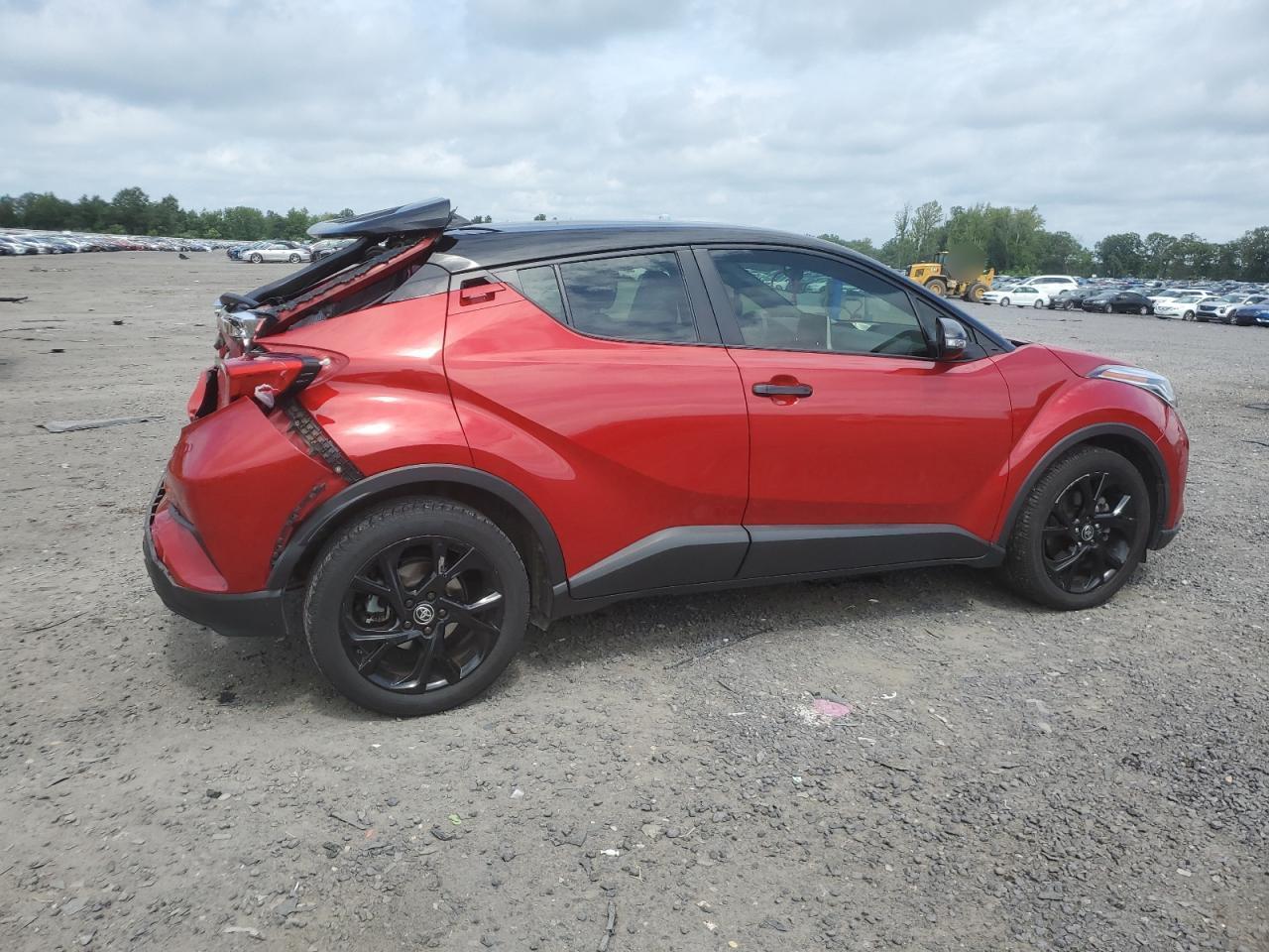 2021 Toyota C-hr xle