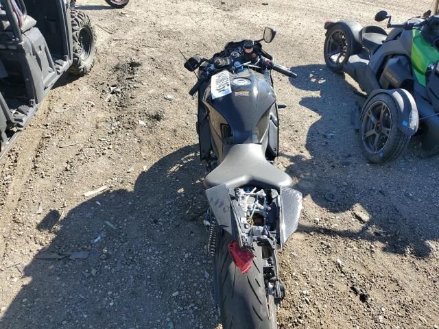 2025 Yamaha YZFR7