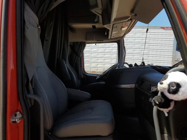 2025 Volvo VN VNL