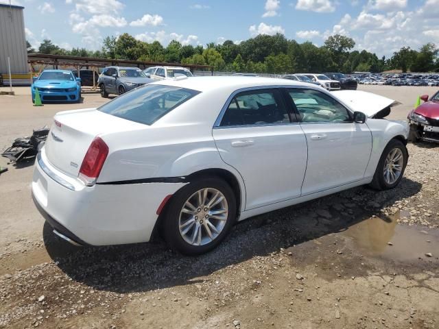 2020 Chrysler 300 Touring