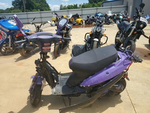 2013 Scooter Moped
