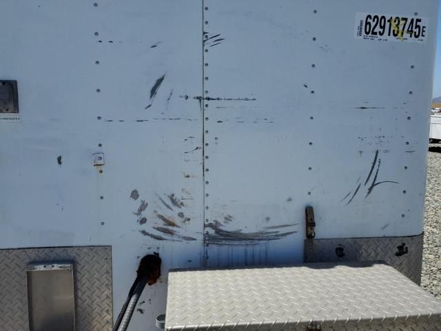 2000 Featherlite Mfg Inc 2000 Featherlite Fiber Optic Splicing Trailer