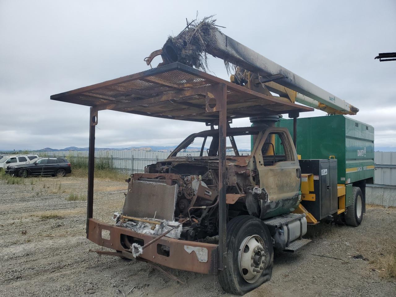 2016 Ford F750 Super Duty Forestry Bucket Truck