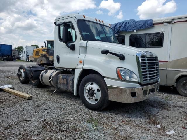 2020 Freightliner Cascadia 125 Semi Truck