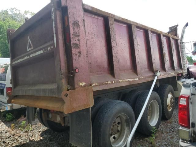 2006 Kenworth T800 Dump Truck