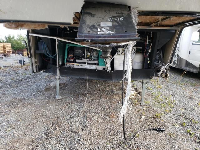 2016 Keystone Trailer