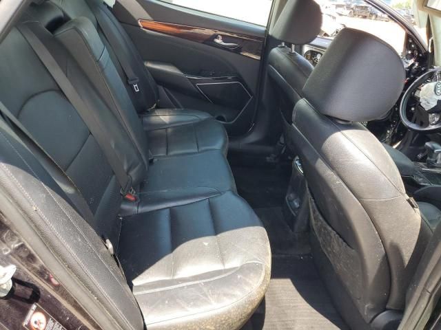 2017 KIA Cadenza Premium