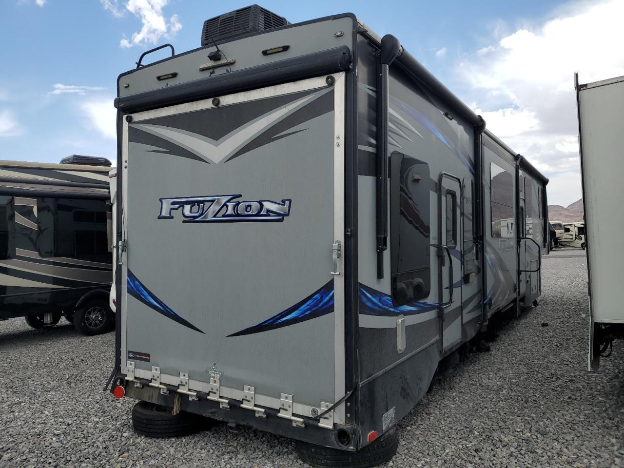 2015 Keystone Fuzion