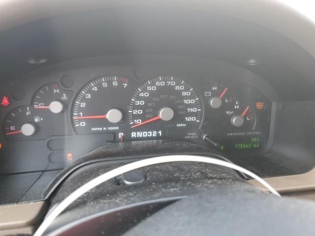 2005 Ford Explorer XLT
