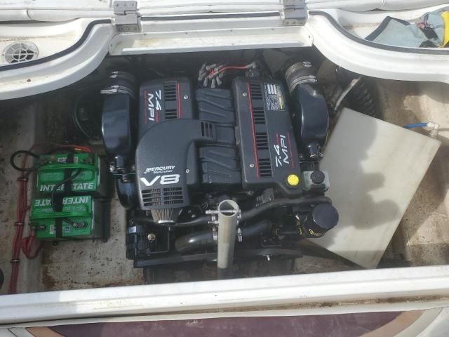 2000 Wells Cargo Excel Boat