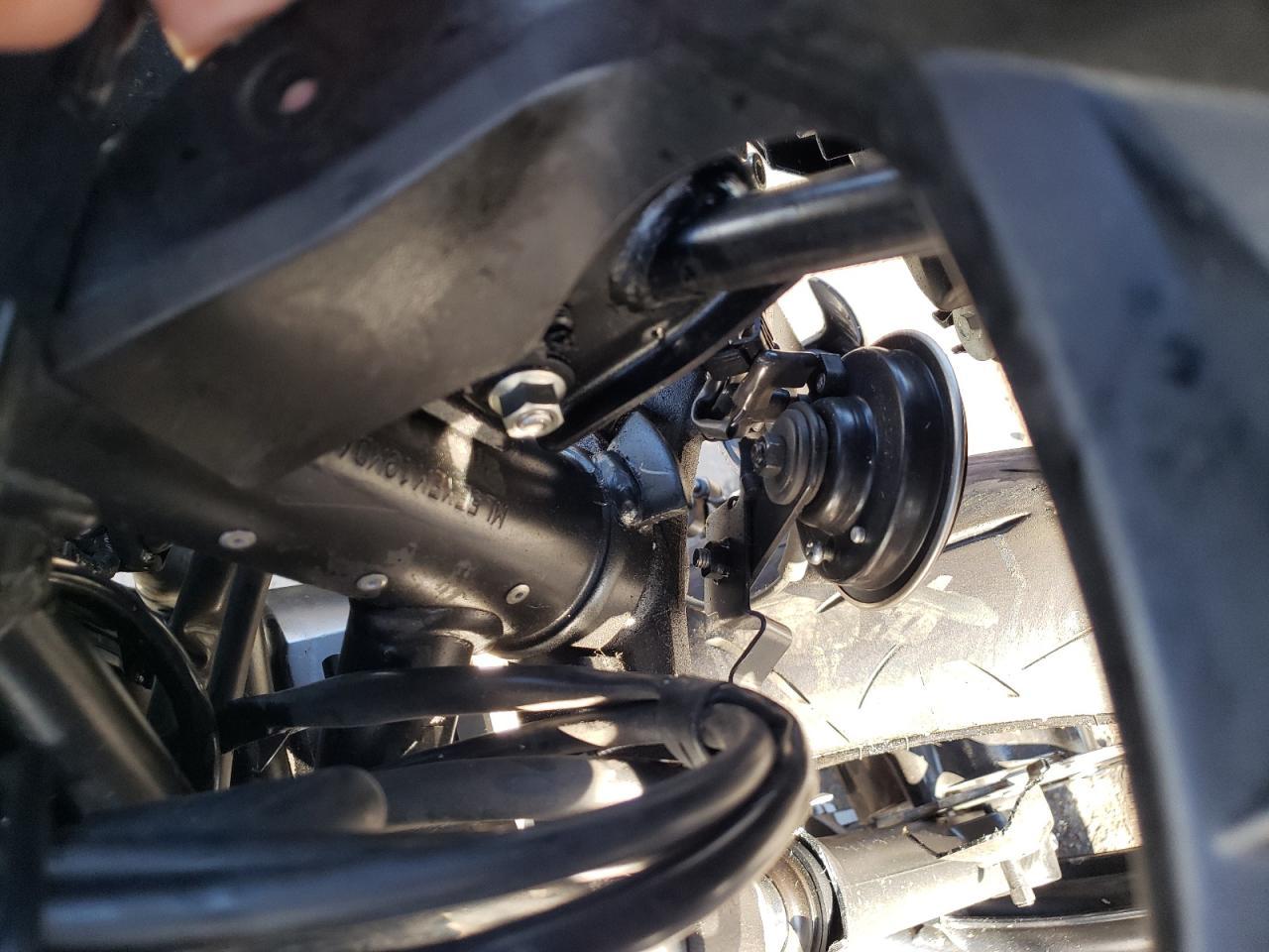 2021 Kawasaki EX650 M
