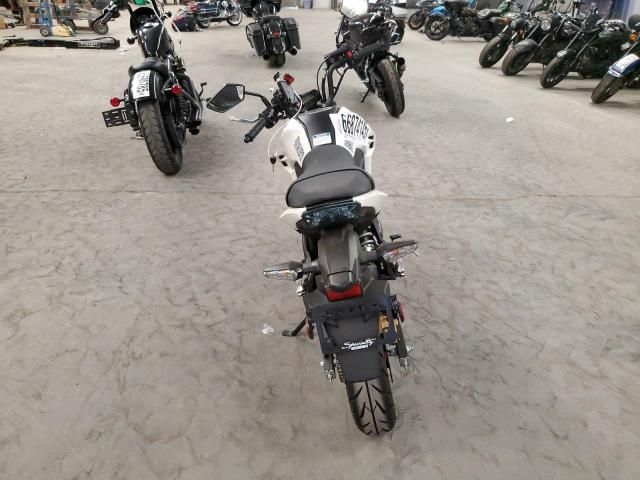 2023 Kawasaki BR125 J