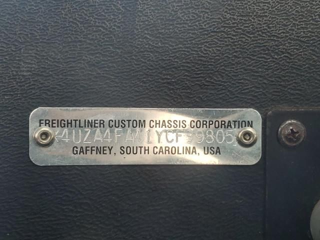 2000 Freightliner Chassis M-Trucks Delivery Van