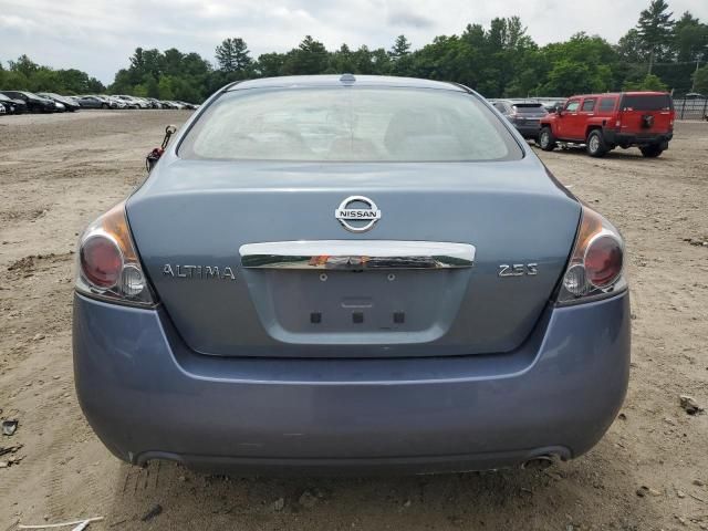 2010 Nissan Altima Base