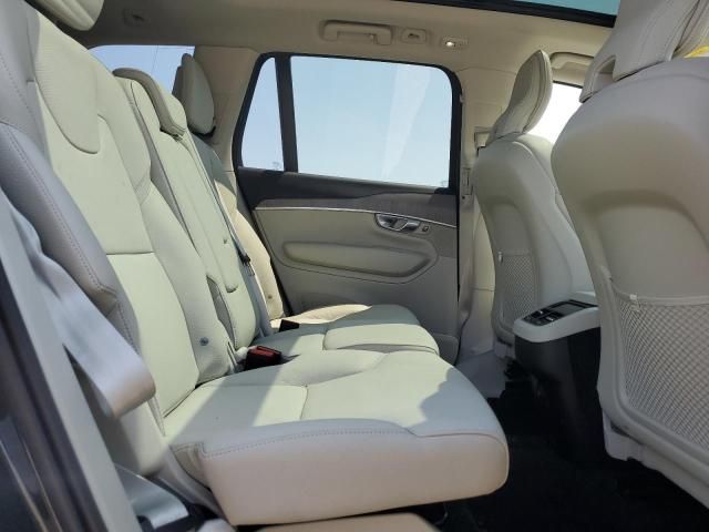 2023 Volvo XC90 Plus